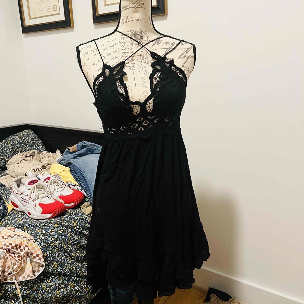 Intimately Free People Black Lace Detailing V-Neck Cocktail Dress Size S